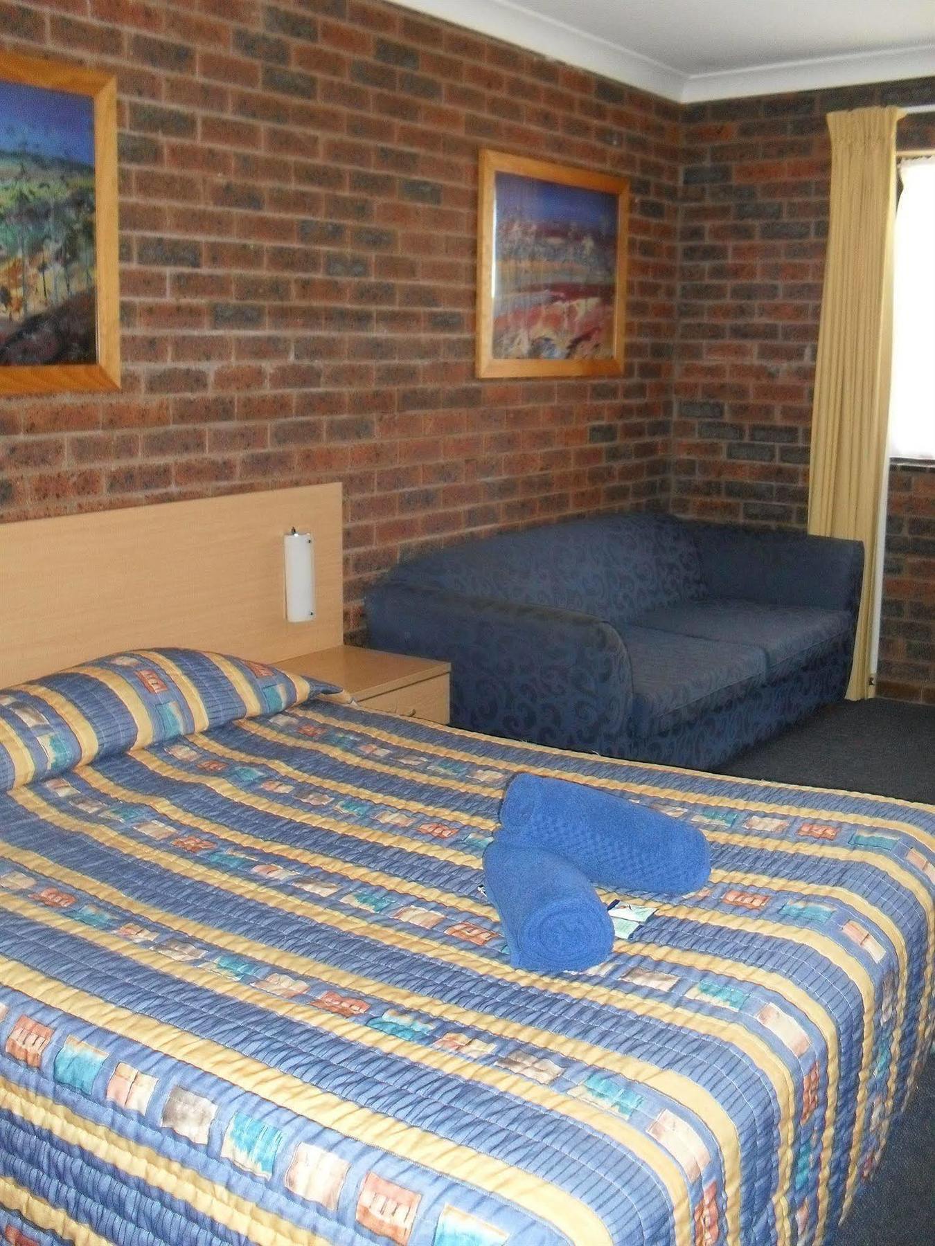 The Major Mitchell Motel Bourke Exterior photo